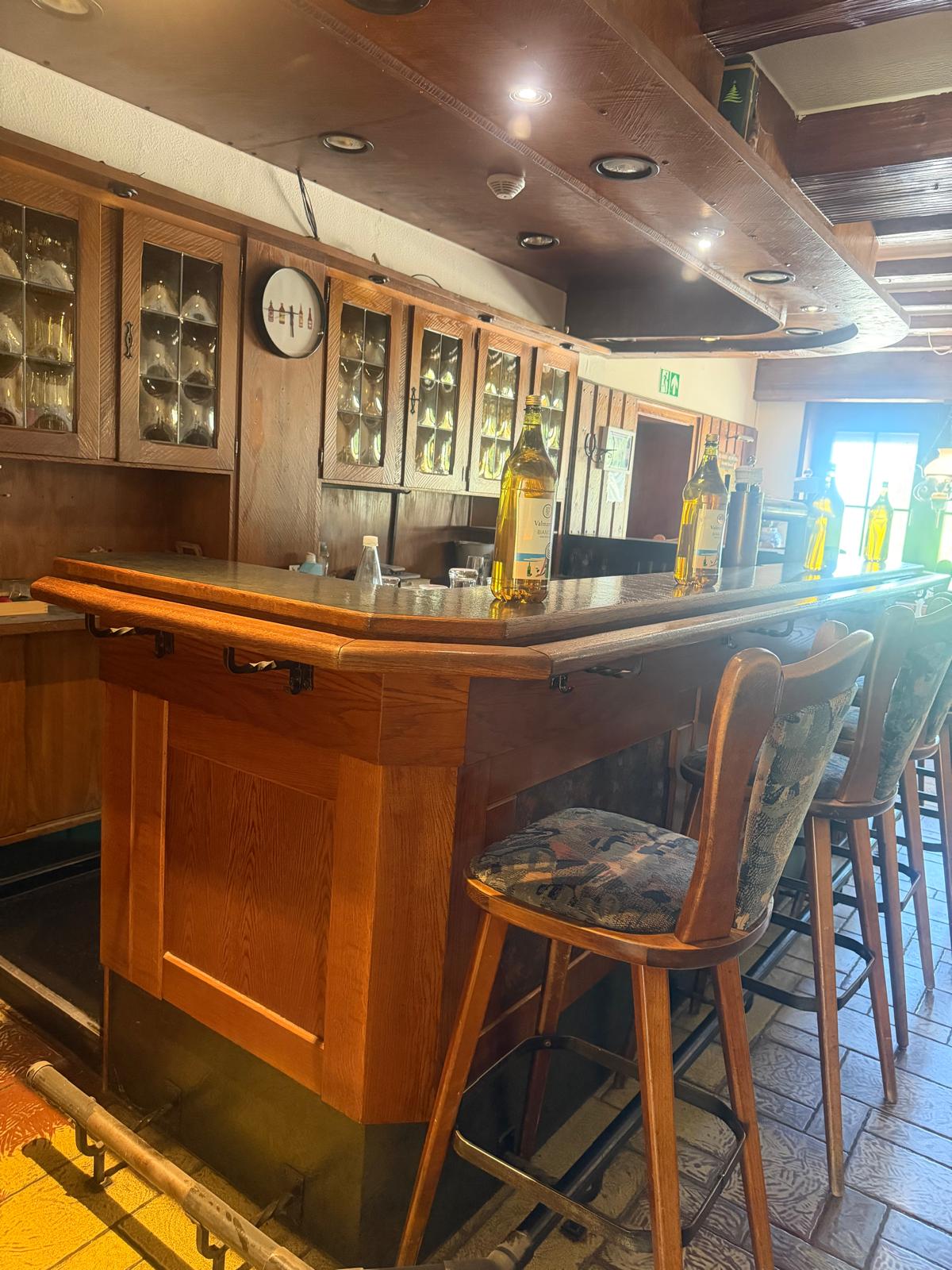 Bar Gallery 5
