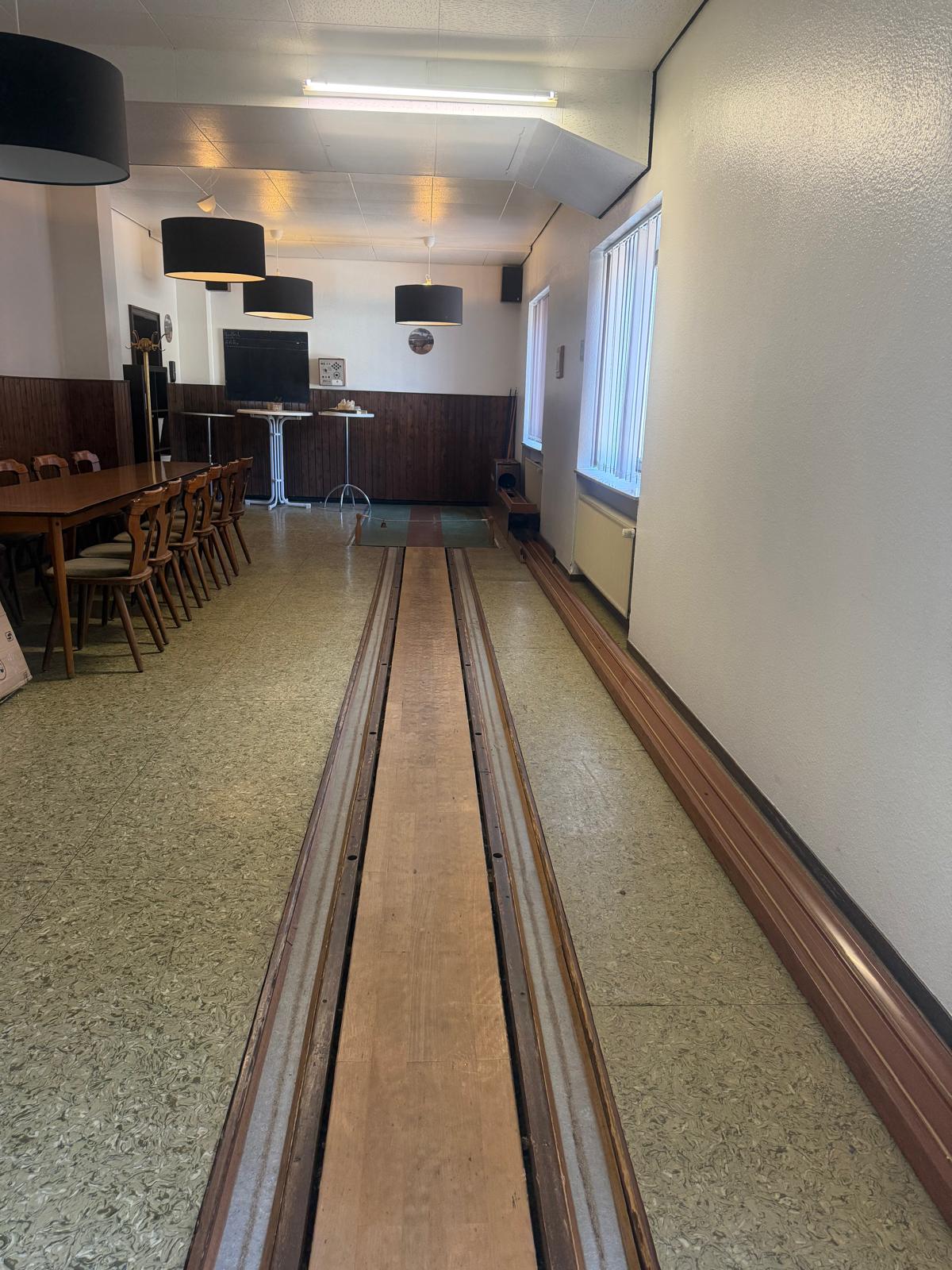 Bowling Gallery 6