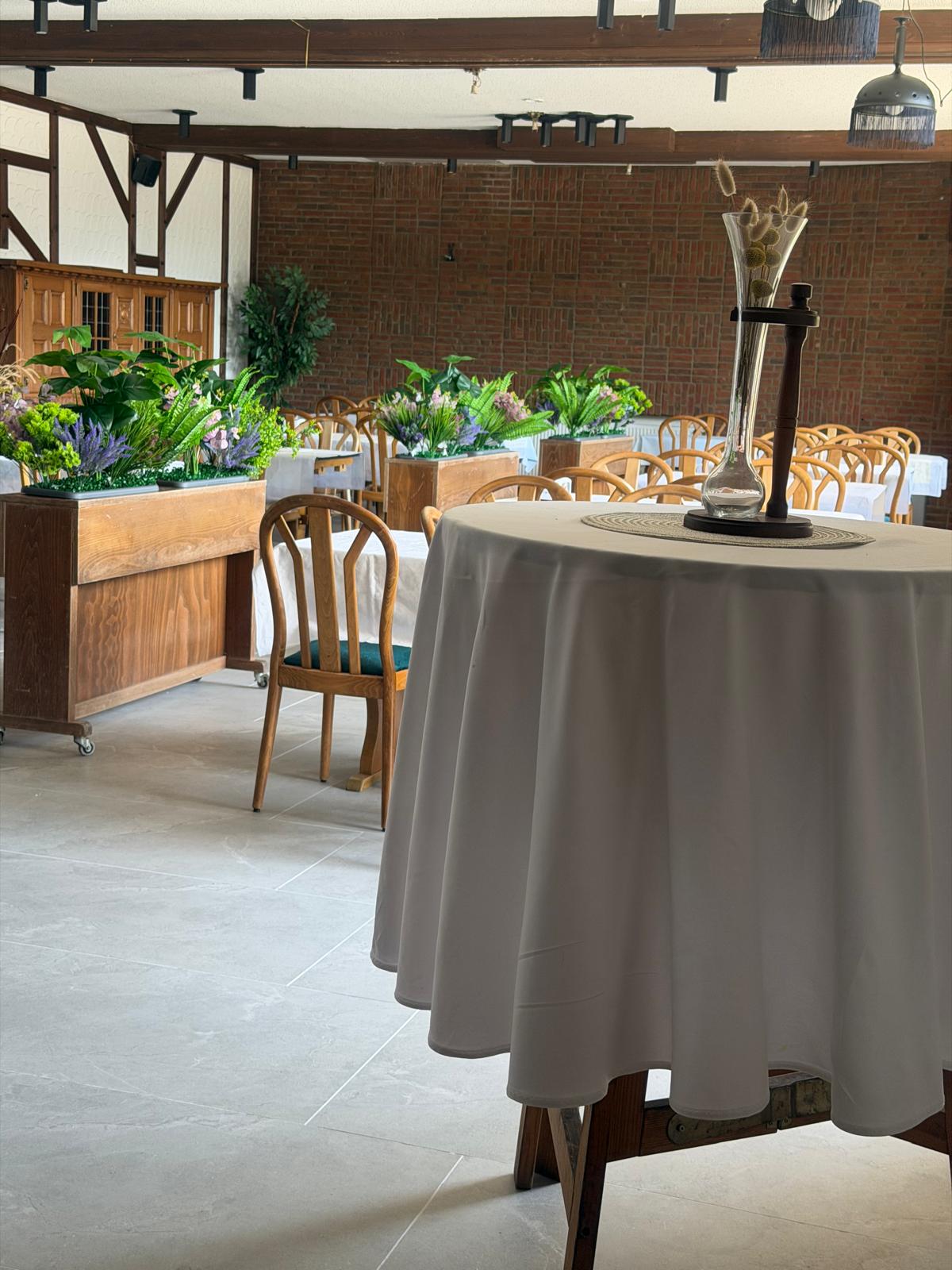Restaurant Gallery 2