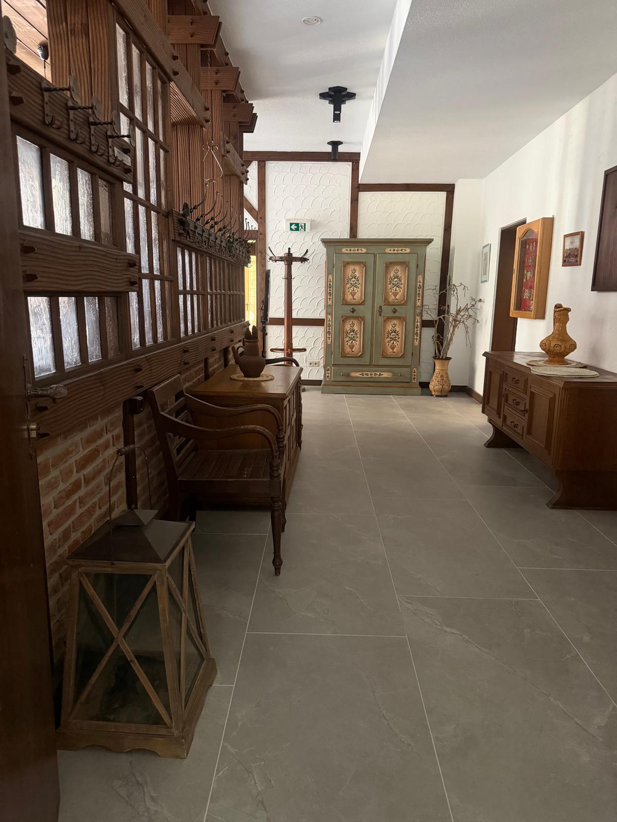 Gallery 36