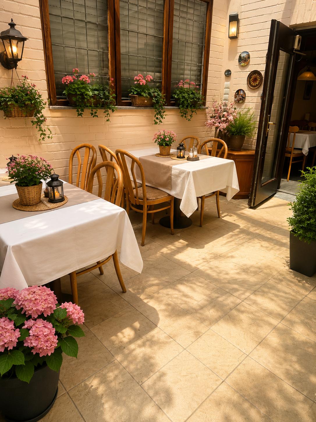 Restaurant Gallery 6